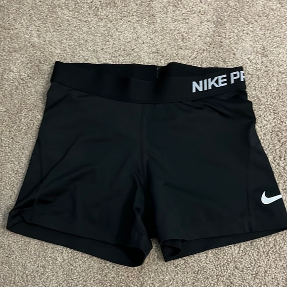 Nike Pants - All black Nike pros